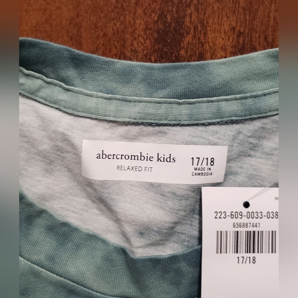 Boys Abercrombie Kids Shirt - Picture 5 of 5